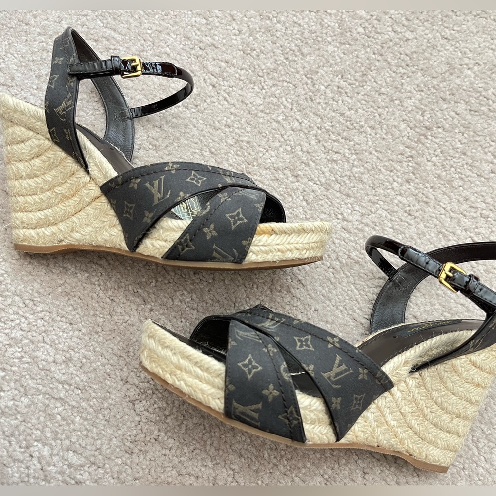 Louie Vuitton Espadrilles, 38 Black/Brown Canvas, 4” Heel, 1” rise, V Good Cond